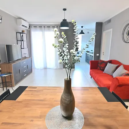 Izzhome Element