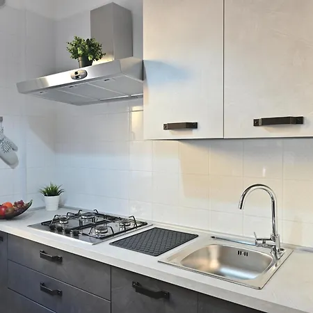 Διαμέρισμα Izzhome Element