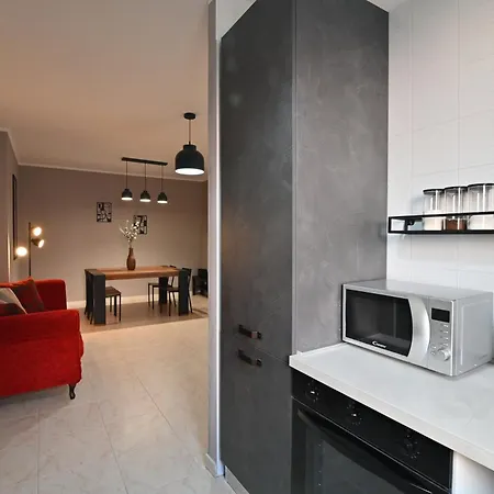 Izzhome Element